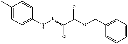 Benzyl2-chloro-2-[2-(4-methylphenyl)hydrazono]acetate Struktur