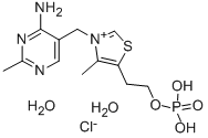 3-[(4-氨基-2-甲基-5-嘧啶基)甲基]-4-甲基-5-[2-(膦酰氧基)乙基]-噻唑氯化物二水合物 结构式