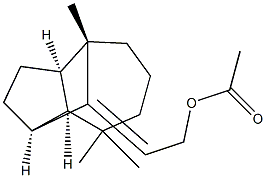 [1S-(1alpha,3abeta,4alpha,8abeta)]-2-(decahydro-4,8,8-trimethyl-1,4-methanoazulen-9-ylidene)ethyl acetate Struktur