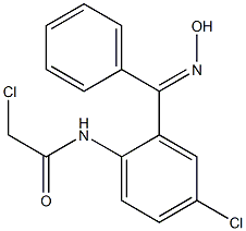 (E)-2-chloro-N-[4-chloro-2-[(hydroxyimino)phenylmethyl]phenyl]acetamide Struktur