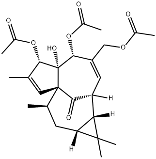 三酢酸インゲノール 化学構造式