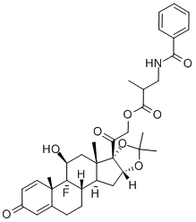 9-フルオロ-11β,21-ジヒドロキシ-16α,17-[イソプロピリデンビス(オキシ)]プレグナ-1,4-ジエン-3,20-ジオン21-(3-ベンゾイルアミノ-2-メチルプロパノアート) 化学構造式