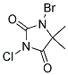 1-ブロモ-3-クロロ-5，5-ジメチルイミダゾリジン-2，4-ジオン及び3-ブロモ-1-クロロ-5，5-ジメチルイミダゾリジン-2，4-ジオンの混合物 化学構造式
