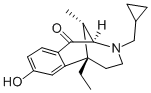(2S,11S)-3-[(シクロプロピル)メチル]-6-エチル-3,4,5,6-テトラヒドロ-8-ヒドロキシ-11-メチル-2α,6α-メタノ-3-ベンゾアゾシン-1(2H)-オン 化学構造式