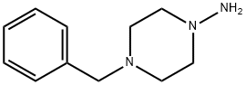 1-アミノ-4-ベンジルピペラジン 化学構造式