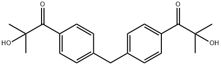 1,1′-[メチレンビス(4,1-フェニレン)]ビス(2-メチル-2-ヒドロキシ-1-プロパノン) 化学構造式