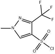 1-METHYL-3-(TRIFLUOROMETHYL)-1H-PYRAZOLE-4-SULFONYL CHLORIDE Struktur