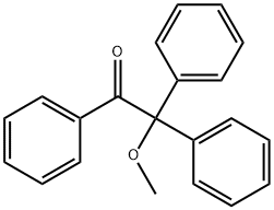 2-methoxy-1,2,2-triphenyl-ethanone Struktur