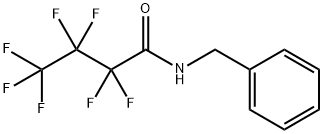 Butanamide, 2,2,3,3,4,4,4-heptafluoro-N-(phenylmethyl)- Struktur