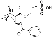 (1R,5S)-3β-ベンゾイルオキシ-8-メチル-8-アザビシクロ[3.2.1]オクタン-2β-カルボン酸メチル·硫酸塩 化学構造式