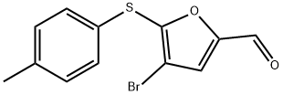 4-ブロモ-5-[(4-メチルフェニル)チオ]-2-フルアルデヒド 化学構造式