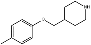 4-[(4-METHYLPHENOXY)METHYL]PIPERIDINE Struktur
