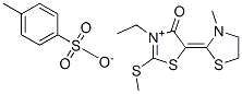 3-ethyl-4,5-dihydro-5-(3-methylthiazolidin-2-ylidene)-2-(methylthio)-4-oxothiazolium toluene-p-sulphonate 化学構造式
