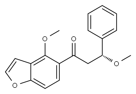 3-メトキシ-1-(4-メトキシベンゾフラン-5-イル)-3-フェニル-1-プロパノン 化学構造式