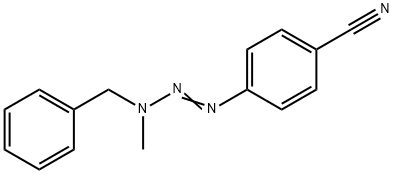 p-(3-Benzyl-3-methyl-1-triazeno)benzonitrile Struktur