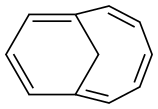 Bicyclo[5.3.1]undeca-1,3,5,7,9-pentaene Struktur