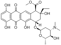 (1R)-2-エチル-1,2,3,4,6,11-ヘキサヒドロ-2α,5,7,10-テトラヒドロキシ-6,11-ジオキソ-4α-[[2,3,6-トリデオキシ-3-(ジメチルアミノ)-α-L-lyxo-ヘキソピラノシル]オキシ]-1-ナフタセンカルボン酸メチル 化学構造式