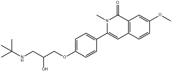 3-[4-[3-[(1,1-ジメチルエチル)アミノ]-2-ヒドロキシプロポキシ]フェニル]-7-メトキシ-2-メチルイソキノリン-1(2H)-オン 化学構造式