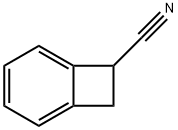 ビシクロ[4.2.0]オクタ-1(6),2,4-トリエン-7-カルボニトリル 化学構造式