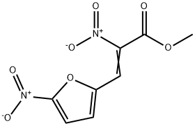 2-Nitro-3-(5-nitro-2-furanyl)-2-propenoic acid methyl ester Struktur