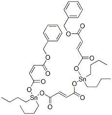 (2Z)-6,6,13,13-テトラブチル-4,8,11,15-テトラオキソ-5,7,12,14-テトラオキサ-6,13-ジスタンナオクタデカ-2,9,16-トリエン二酸ビス(フェニルメチル) 化学構造式