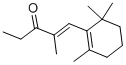 2-メチル-1-(2,6,6-トリメチルシクロヘキセン-1-イル)-1-ペンテン-3-オン 化学構造式