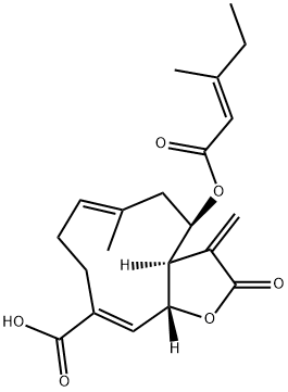 (3aR,4R,6E,10E,11aR)-2,3,3a,4,5,8,9,11a-オクタヒドロ-6-メチル-3-メチレン-4-[[(E)-3-メチル-1-オキソ-2-ペンテニル]オキシ]-2-オキソシクロデカ[b]フラン-10-カルボン酸 化学構造式