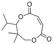 (Z)-2-ブテン二酸水素1-[3-[[(Z)-3-カルボキシ-1-オキソ-2-プロペニル]オキシ]-2,2-ジメチル-1-(1-メチルエチル)プロピル] 化学構造式