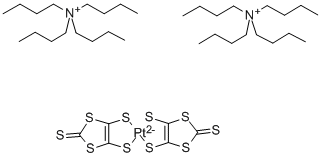 ビス(テトラブチルアンモニウム)ビス(1,3-ジチオール-2-チオン-4,5-ジチオラト)白金(ＩＩ) 化学構造式
