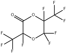 3,5,5,6-テトラフルオロ-3,6-ビス(トリフルオロメチル)-1,4-ジオキサン-2-オン 化学構造式
