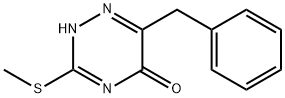 6-Benzyl-3-(methylsulfanyl)-1,2,4-triazin-5(2H)-one 化学構造式