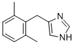 4-[(2,6-ジメチルフェニル)メチル]-1H-イミダゾール 化学構造式