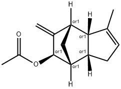 rel-(3aR*)-3aα*,4,5,6,7,7aα*-ヘキサヒドロ-3-メチル-5-メチレン-4α*,7α*-メタノ-1H-インデン-6α*-オールアセタート 化学構造式