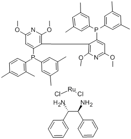 ジクロロ[(S)-(-)-2,2',6,6'-テトラメトキシ-4,4'-ビス(ジ(3,5-キシリル)ホスフィノ)-3,3'-ビピリジン][(1S,2S)-(-)-1,2-ジフェニルエチレンジアミン]ルテニウム(II), min. 95% 化学構造式
