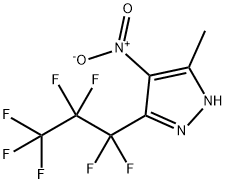 3-HEPTAFLUOROPROPYL-5-METHYL-4-NITROPYRAZOLE Struktur