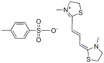 4,5-dihydro-3-methyl-2-[3-(3-methylthiazolidin-2-ylidene)prop-1-enyl]thiazolium toluene-p-sulphonate 化学構造式