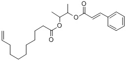 10-Undecenoic acid, 1-methyl-2-((1-oxo-3-phenyl-2-propenyl)oxy)propyl  ester Struktur