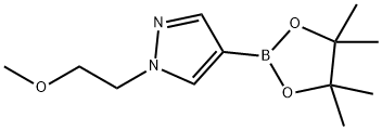 1-(2-メトキシエチル)-4-(4,4,5,5-テトラメチル-1,3,2-ジオキサボロラン-2-イル)-1H-ピラゾール 化学構造式