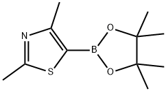 2,4-ジメチル-5-(4,4,5,5-テトラメチル-1,3,2-ジオキサボロラン-2-イル)-1,3-チアゾール 化学構造式