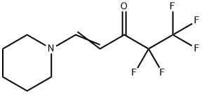 (E)-4,4,5,5,5-pentafluoro-1-piperidino-1-penten-3-one 化学構造式