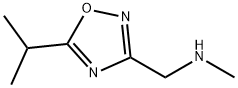 1-(5-ISOPROPYL-1,2,4-OXADIAZOL-3-YL)-N-METHYLMETHANAMINE,938459-06-4,结构式