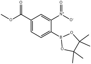 Methyl 3-nitro-4-(4,4,5,5-tetramethyl-1,3,2-dioxaborolan-2-yl)benzoate 化学構造式