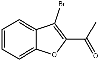 1-(3-ブロモ-1-ベンズオフラン-2-イル)-1-エタノン 化学構造式