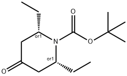 N-Boc-cis-2,6-Diethyl-4-piperidone 化学構造式