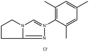 2-(2,4,6-Trimethyl-phenyl)-2,5,6,7-tetrahydro-pyrrolo[2,1-c][1,2,4]triazol-4-ylium chloride|2-均三甲苯基-2,5,6,7-四氢吡咯并[2,1-C][1,2,4]三唑-4-鎓氯化物