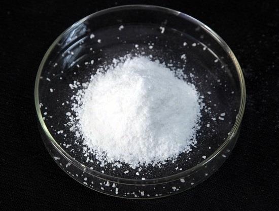2,6-二甲氧基苯酚的应用及制备