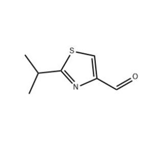 4-Thiazolecarboxaldehyde, 2-(1-methylethyl)- (9CI)