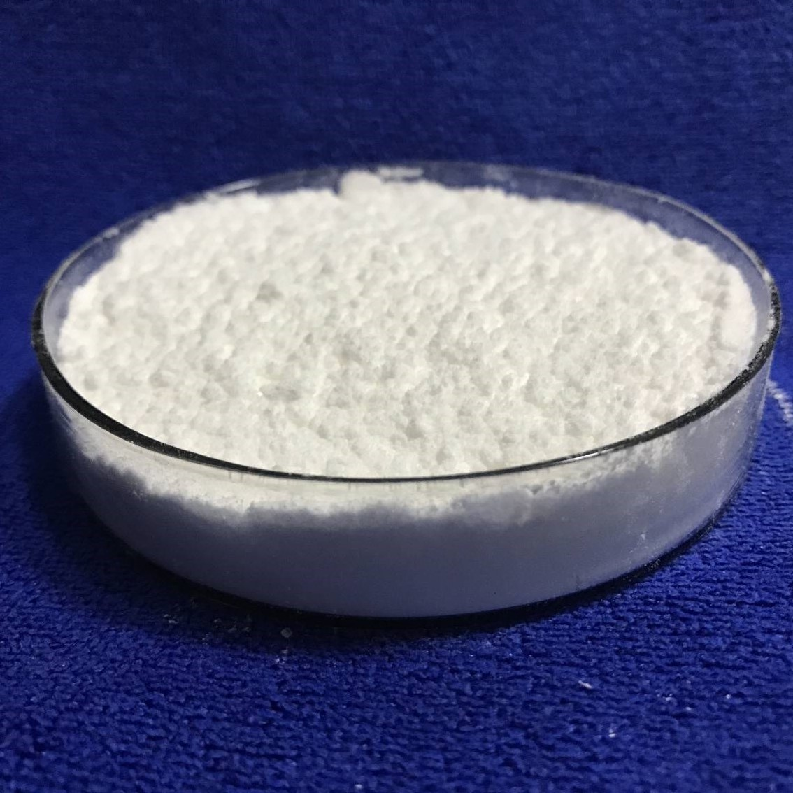 Palladium hydroxide on activated carbon