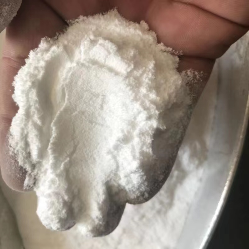 Isoquinoline, 6-(1-methylethyl)- (9CI)