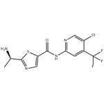 2-[(1R)-1-Aminoethyl]-N-[5-chloro-4-(trifluoromethyl)pyridin-2-yl]-1,3-thiazole-5-carboxamide 2